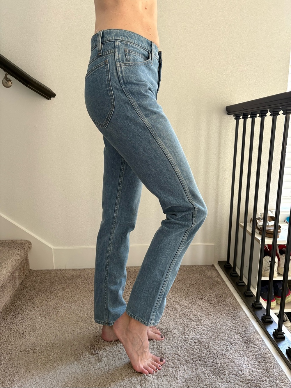 Frame Denim Riverwalk Straight leg jeans 26